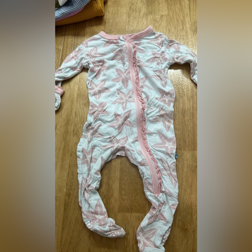 KicKee Pants 
0-3M